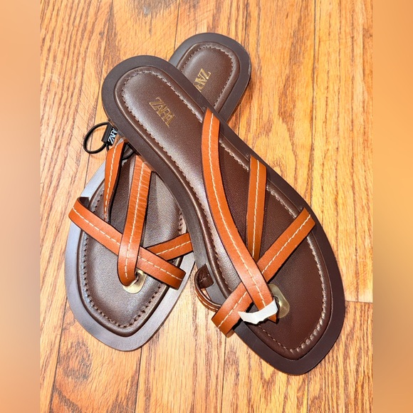 Zara Women's Tan and Brown Strappy Sandals - Picture 3 of 3